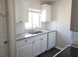 3206 W Azeele St in Tampa, FL - Building Photo - Building Photo