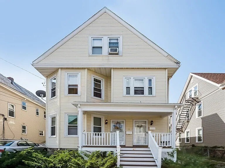 46 Gardena St, Unit #1 in Boston, MA - Building Photo
