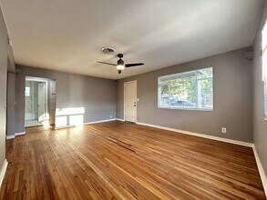 2403 22nd St in Lubbock, TX - Building Photo - Building Photo