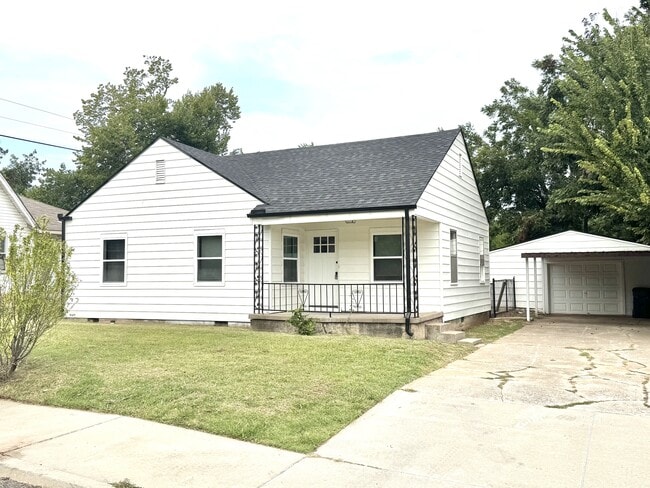property at 1701 NE 18th St