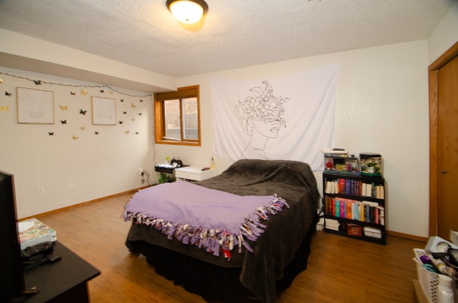 property at 2829 Springdale Ln