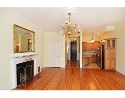 181 Beacon St, Unit 7