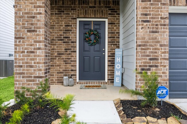 7815 Blue Star Flower Ln in Houston, TX - Building Photo - Building Photo