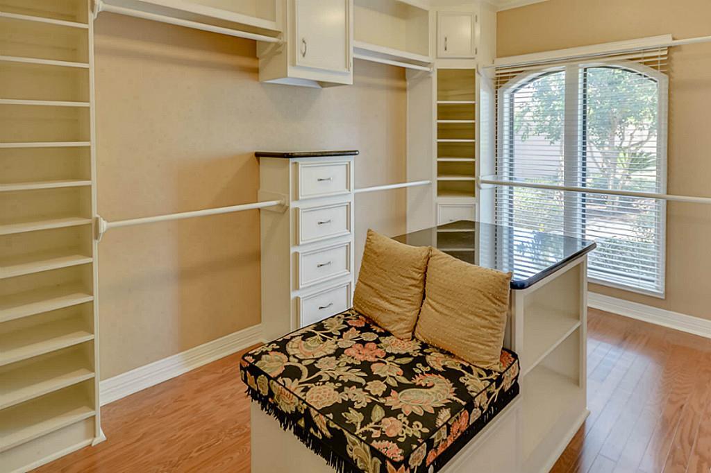 58 Lake Rd in Lake Jackson, TX - Building Photo