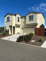 6757 Jujube Ln in Sacramento, CA - Building Photo
