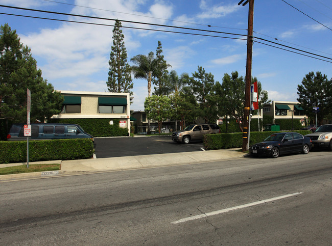 Woodruff Village in Downey, CA - Building Photo - Building Photo