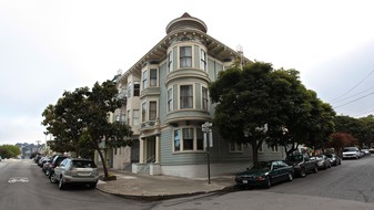 150-154 Sanchez St in San Francisco, CA - Foto de edificio - Building Photo