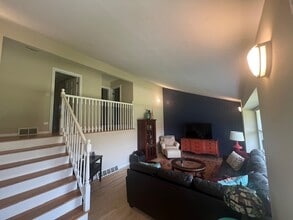 922 N Milwaukee Ave in Libertyville, IL - Building Photo - Building Photo
