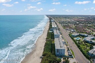 297 Jimmy Buffett Mem Hwy in Satellite Beach, FL - Building Photo - Building Photo