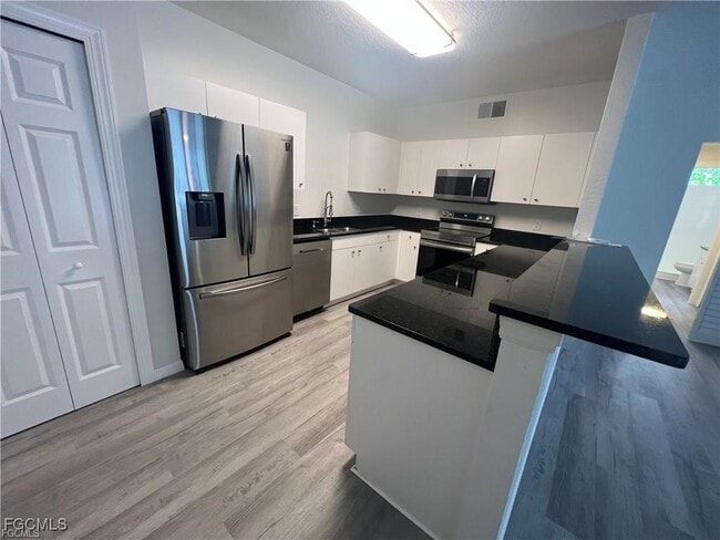 property at 1085 Hancock Creek S Blvd
