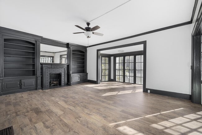 3802 Memorial Blvd in Kingsport, TN - Building Photo - Building Photo