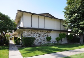 4 Plex in Garden Grove Apartments