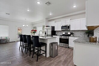 12816 Linstead Ave in El Paso, TX - Building Photo - Building Photo