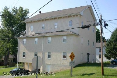 273 Cherry Hill Rd in Elkton, MD - Building Photo