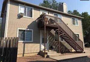 2512 E Monument St, Unit 2512 in Colorado Springs, CO - Building Photo