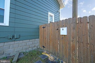 11 Church St in Glassboro, NJ - Building Photo