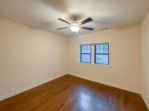 1827 W Leland Ave, Unit GDN in Chicago, IL - Building Photo - Building Photo