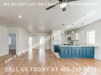 326 Emelyn St photo'