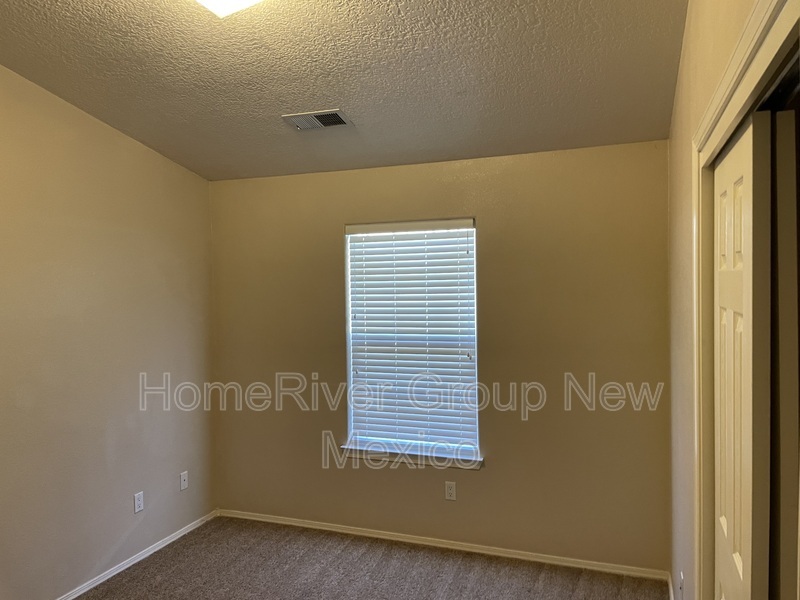 9612 Kilauea Ave NW in Albuquerque, NM - Building Photo