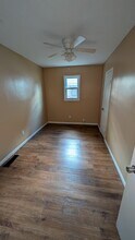426 W Elm St, Unit A in Kent, OH - Foto de edificio - Building Photo