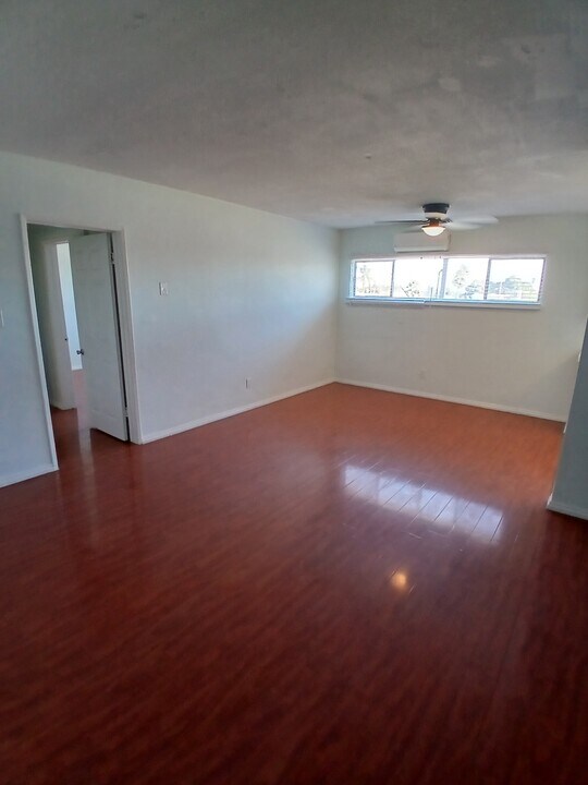 Harvard Boulevard in Los Angeles, CA - Building Photo