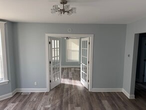 218 S 14th Ave in Maywood, IL - Building Photo - Building Photo