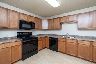 Amber Ridge Apartments in Fargo, ND - Foto de edificio - Interior Photo