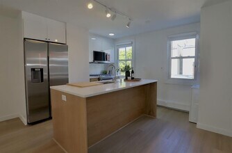 432 2nd St in Jersey City, NJ - Building Photo - Building Photo