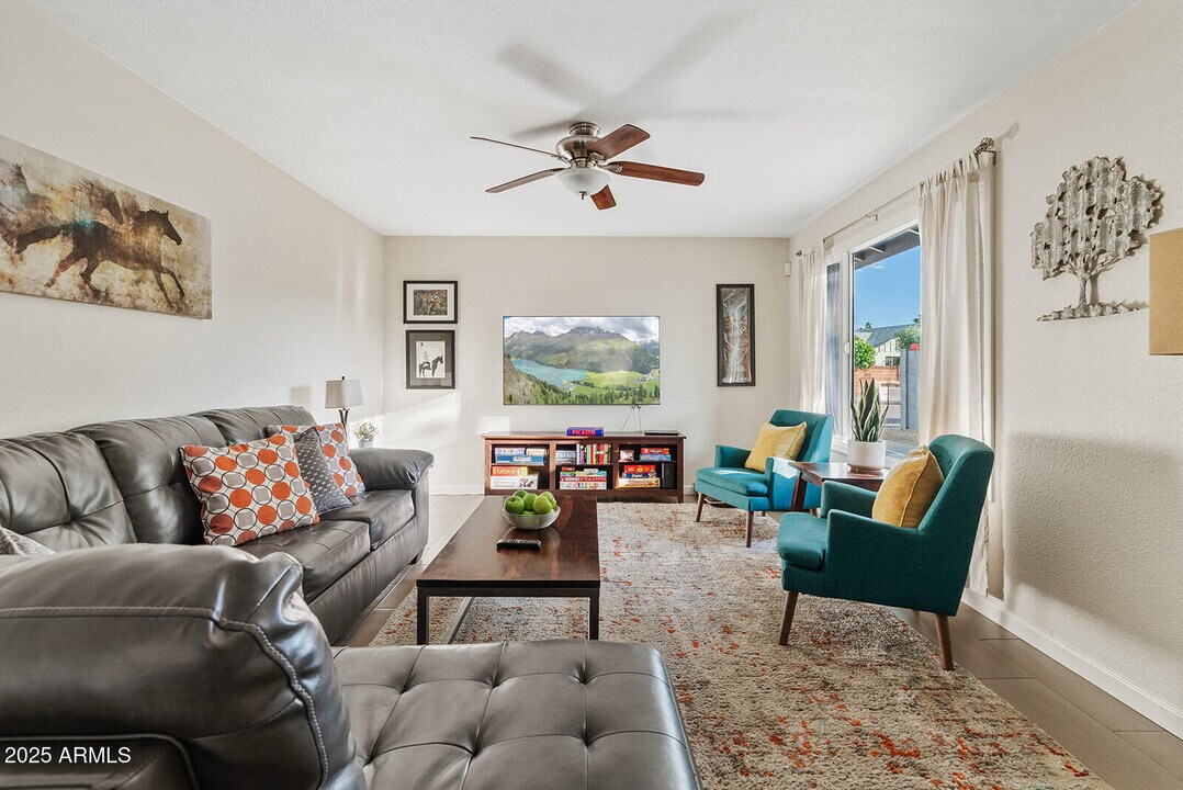 1310 E Bishop Dr in Tempe, AZ - Building Photo