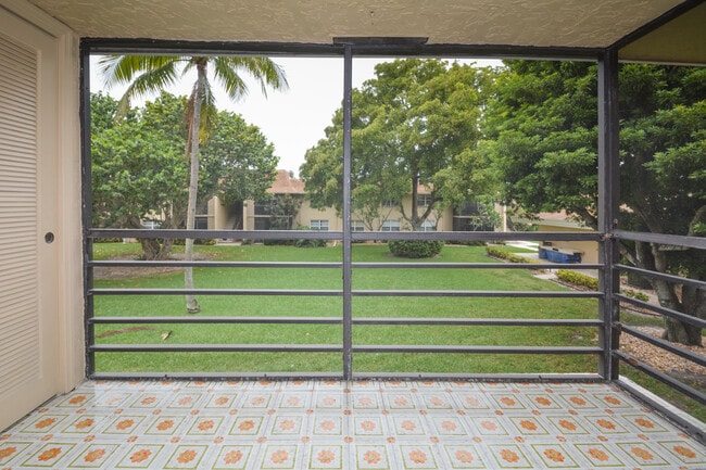 1251 NW 13th St, Unit 436C in Boca Raton, FL - Building Photo - Building Photo