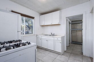 5021 Anatole St in Grosse Pointe, MI - Building Photo - Building Photo