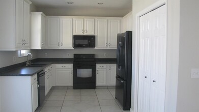 14025 King Sago Ct in Orlando, FL - Building Photo - Building Photo