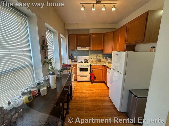 1054 Cambridge St, Unit #4F