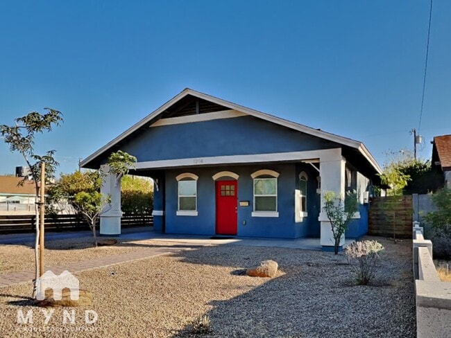 property at 1214 E Garfield St