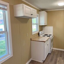 25 SE 250th Rd in Warrensburg, MO - Building Photo - Building Photo