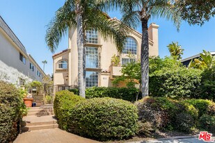 911 7th St in Santa Monica, CA - Building Photo