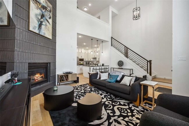 property at 11234 Buchanan Cvs Ln