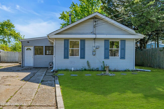property at 218 Falcon Dr