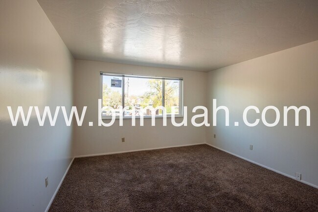 4727 S 1300 E in Millcreek, UT - Building Photo - Building Photo