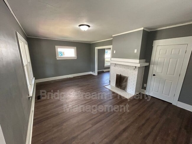33 E Shadyside Dr in Dayton, OH - Building Photo - Building Photo