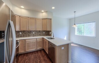 835 Kane Dr in Longmont, CO - Foto de edificio - Building Photo