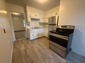 26 Richmond Ln in Adams, MA - Building Photo - Building Photo