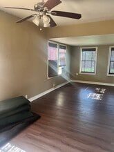 406 Osage St in West Orange, TX - Building Photo - Building Photo