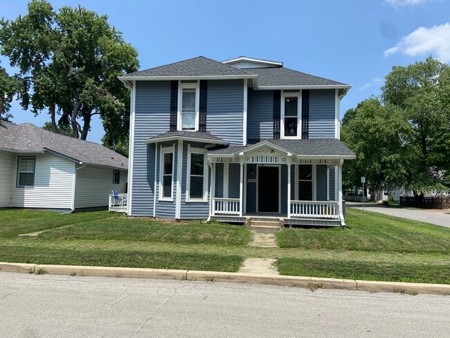 property at 1394 Wayne St