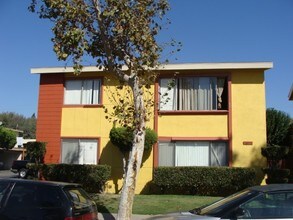 10851-10861 Palma Vista Ave in Garden Grove, CA - Building Photo - Building Photo