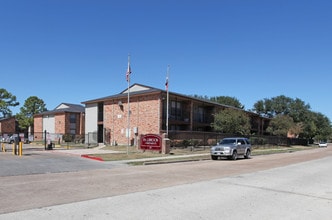 Chase View Apartments in Houston, TX - Foto de edificio - Building Photo