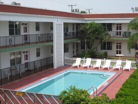 1401 S Federal Hwy in Lake Worth Beach, FL - Building Photo