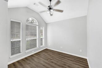2402 Sandy Fields Ln in Spring, TX - Building Photo - Building Photo