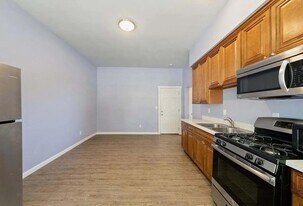 600 S 9th St in San Jose, CA - Building Photo