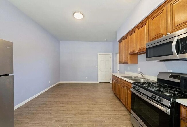 property at 600 S 9th St